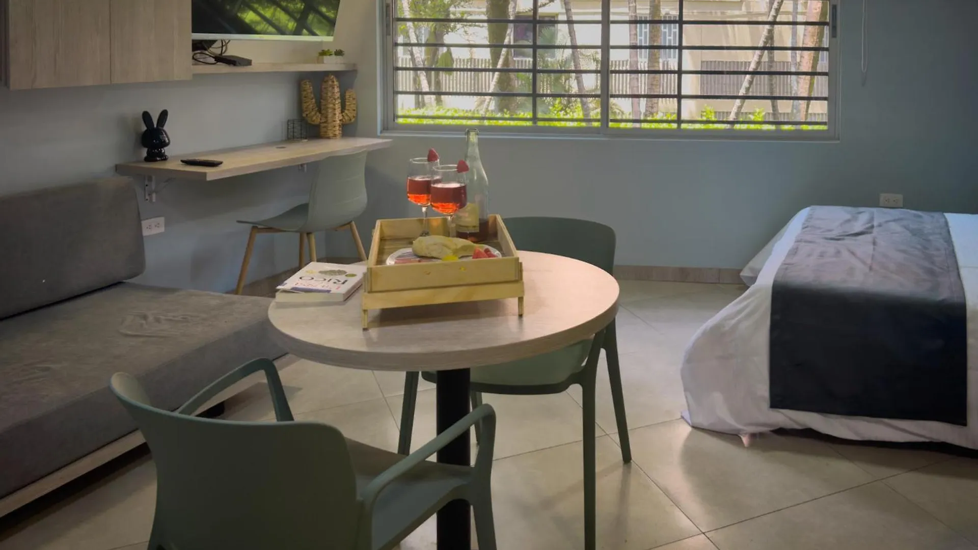 Apartamento Edificio Atalanta En El Corazon De Medellín