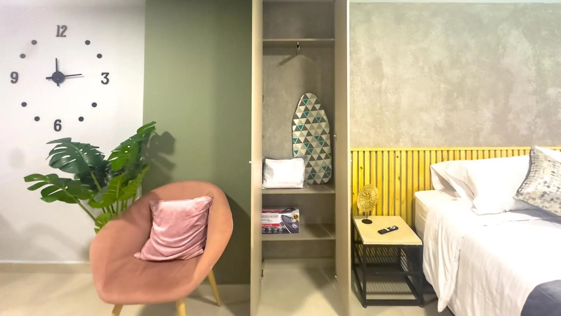 Apartamento Edificio Atalanta En El Corazon De Medellín 0*,