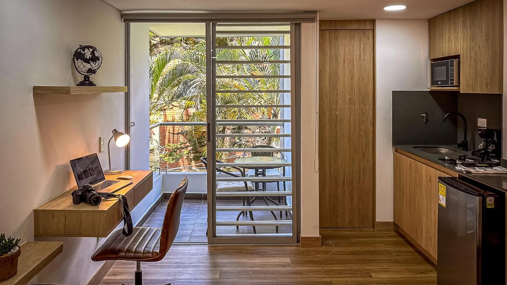 Apartamento Edificio Atalanta En El Corazon De Medellín 0*,